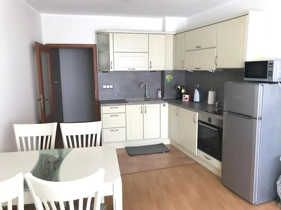 Amazing 2 Bedroom Apartment Next To The Beach Sunny Beach