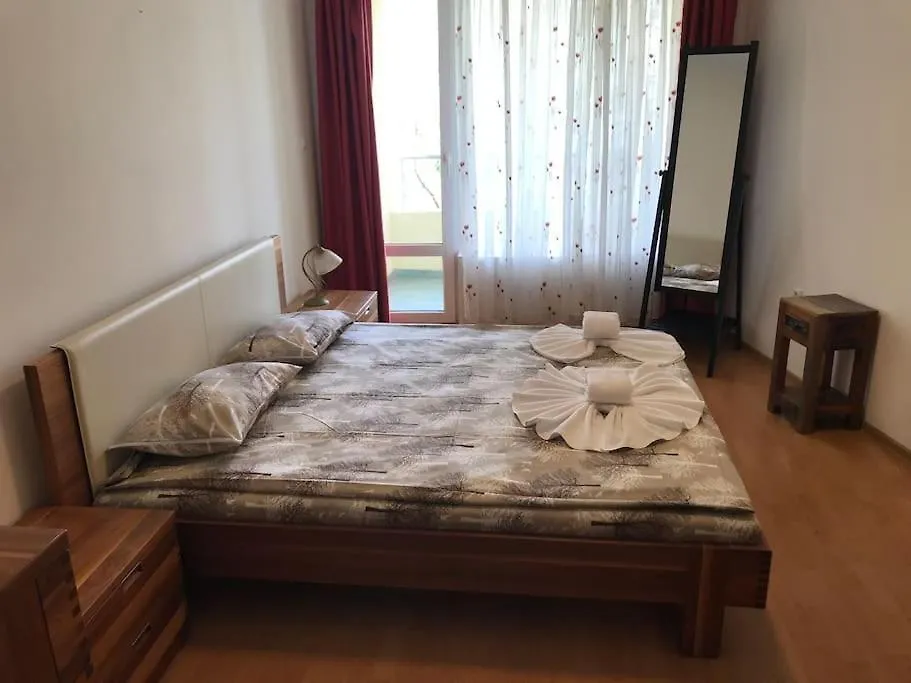 Amazing 2 Bedroom Apartment Next To The Beach Sunny Beach